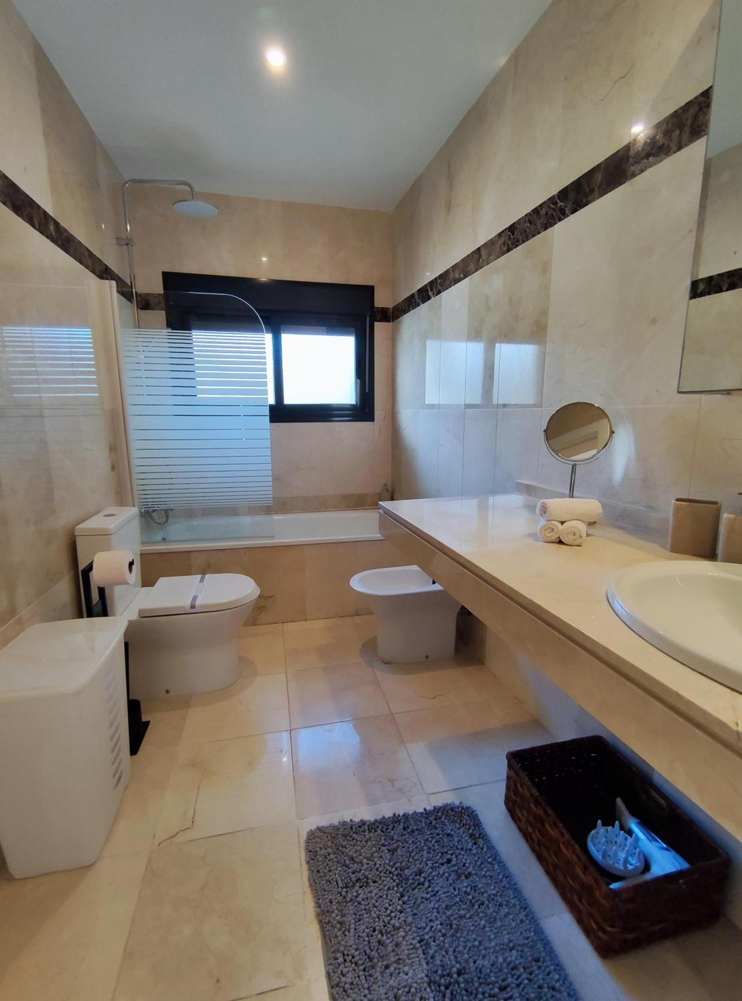 Luxury Duplex Infinity Pool Ehhouse Appartement Estepona Buitenkant foto
