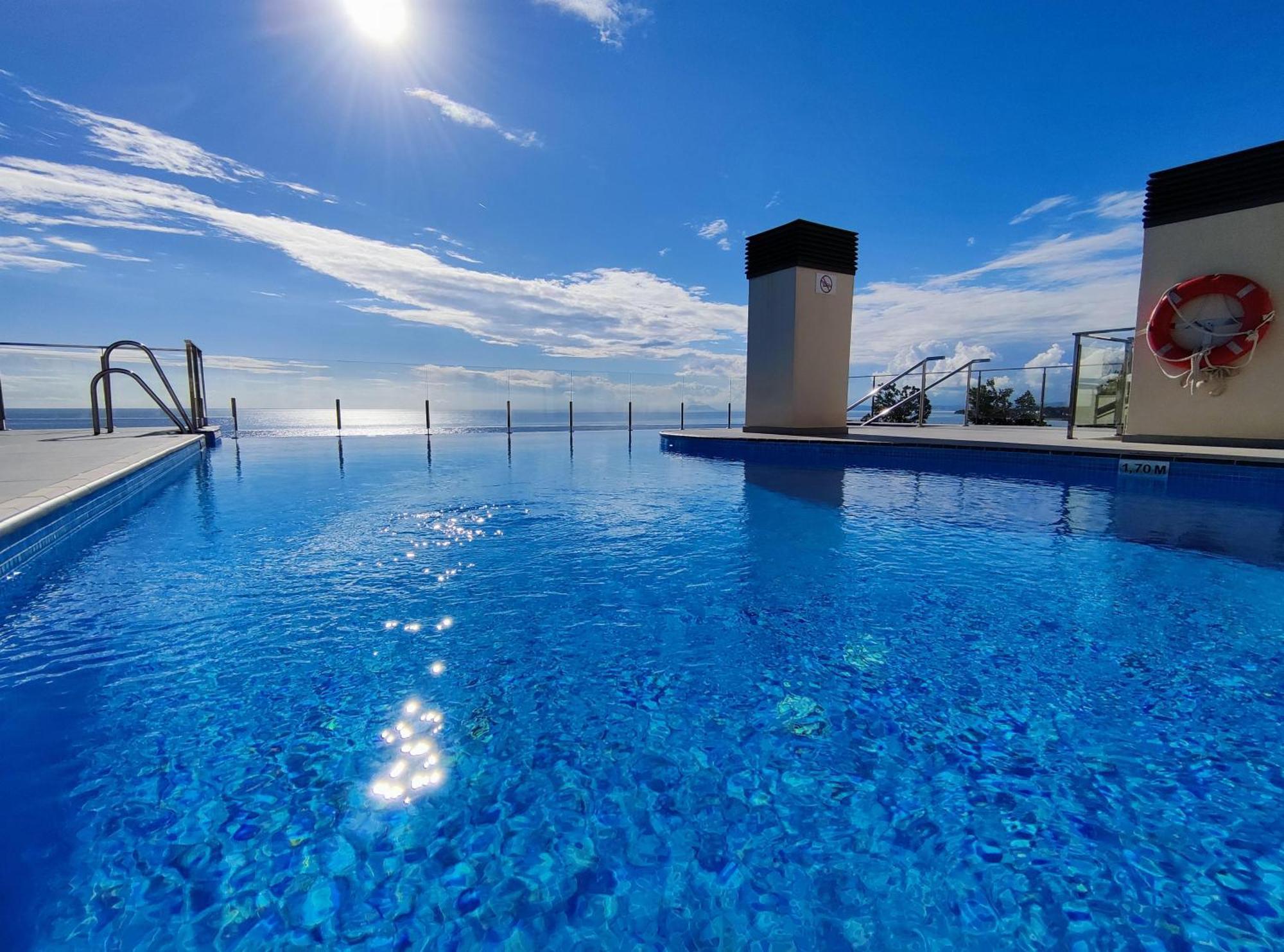 Luxury Duplex Infinity Pool Ehhouse Appartement Estepona Buitenkant foto