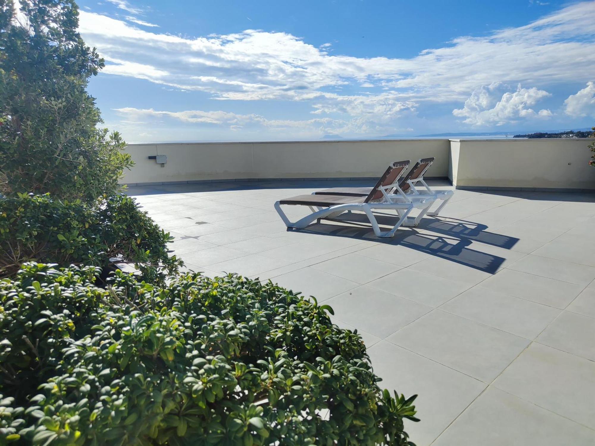 Luxury Duplex Infinity Pool Ehhouse Appartement Estepona Buitenkant foto